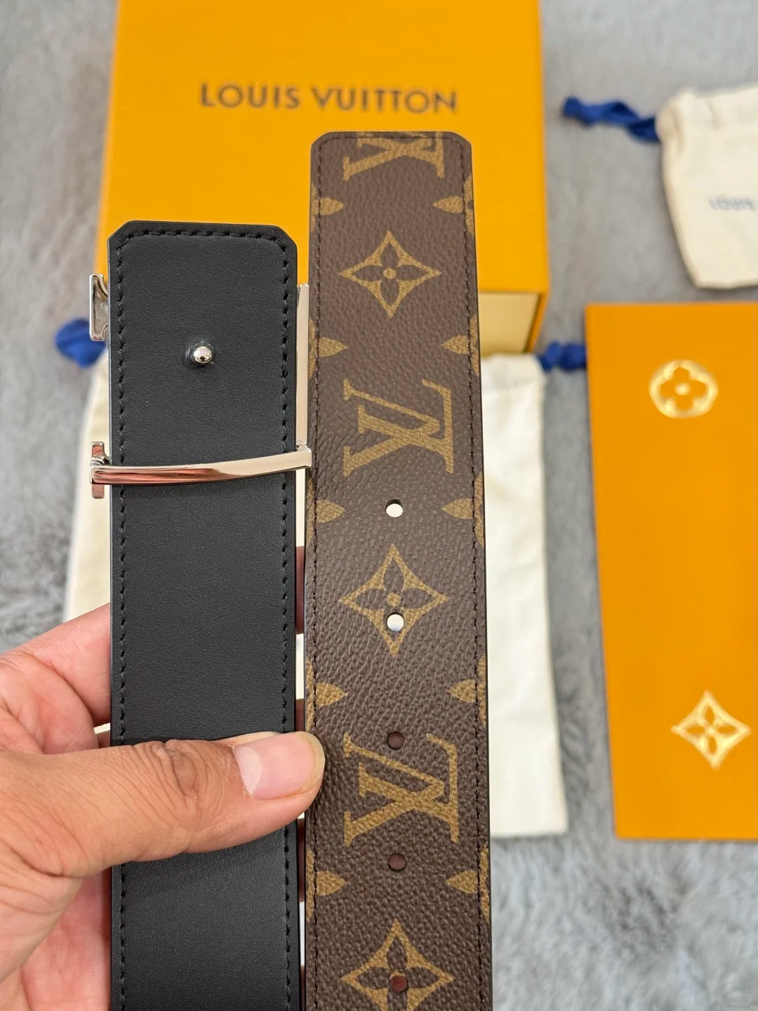 2025 classic old flower belt with bright silver buckle