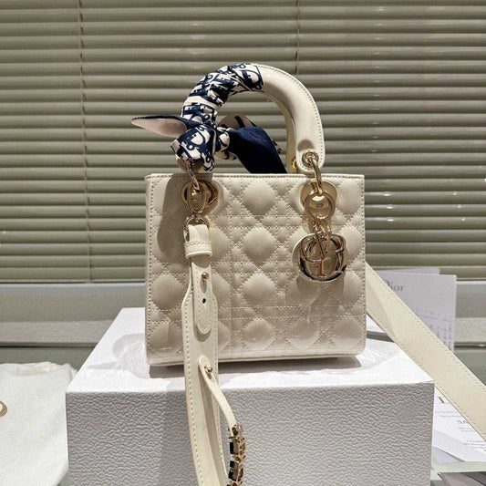 2025 Bag Stylish Top-handle Bag W168